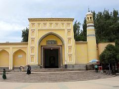 01 Kashgar Xinjiang Uyghur Autonomous Region In Western China.mp4